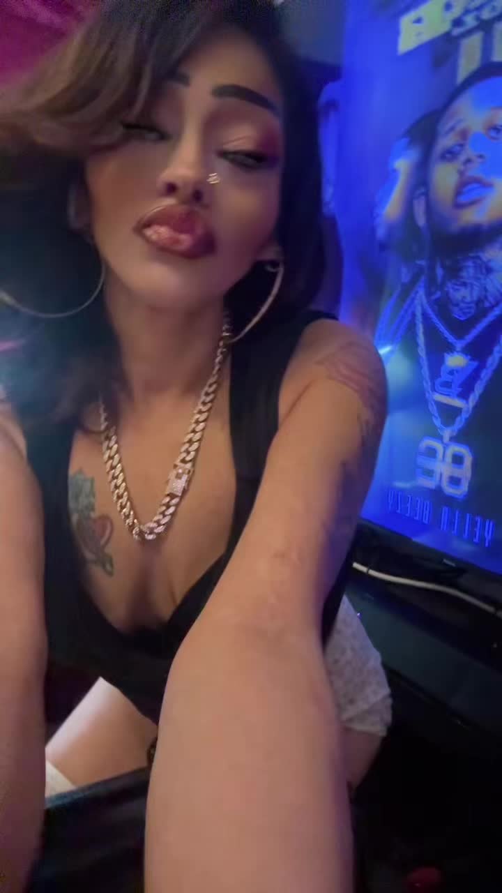 @MsV4mDa22&23