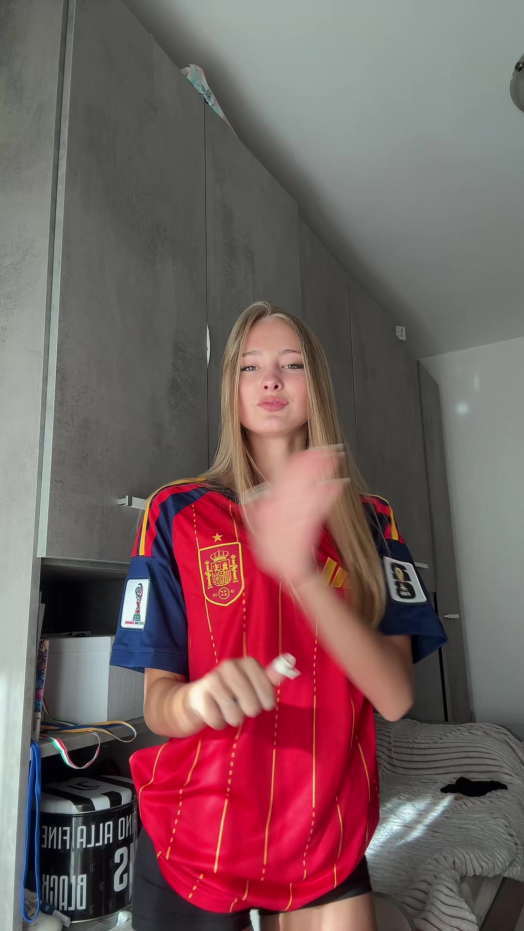 @Sofi 🕊️