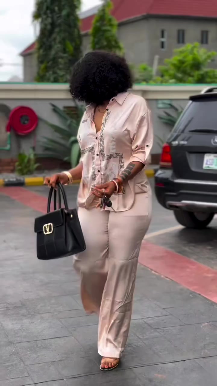 @𝙇𝙪𝙭𝙪𝙧𝙮_𝙈𝙤𝙢𝙢𝙮 🇿🇦👸