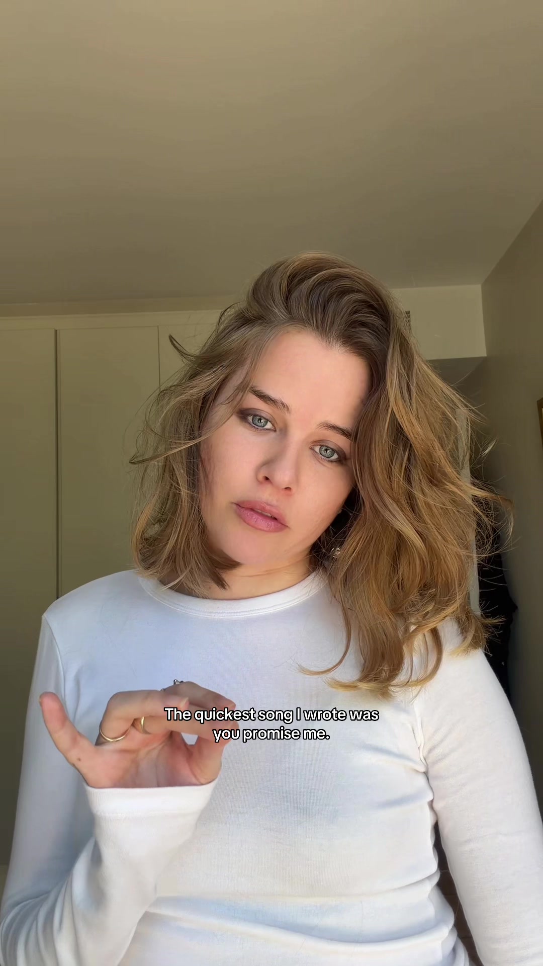 @ANNA8ELLE