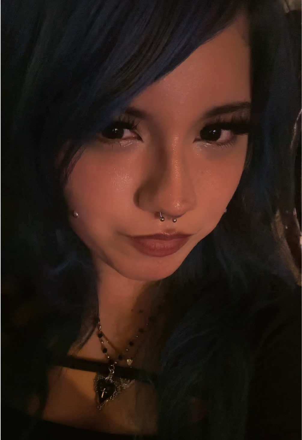 @dyinglivegirl