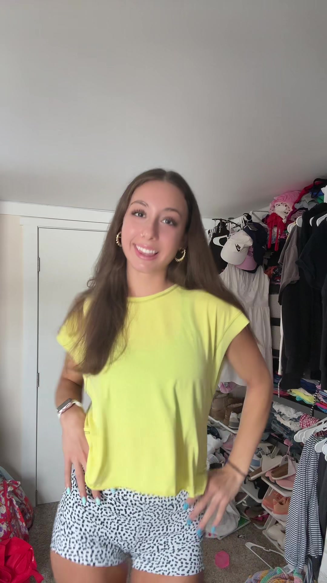 @weirdgirIhotbod