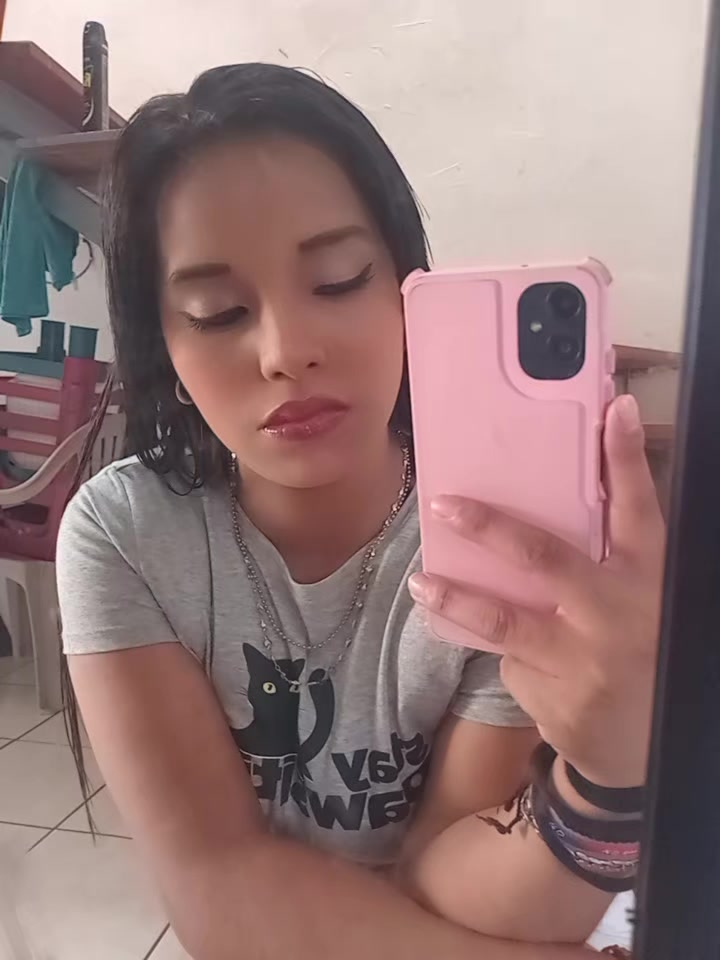 @♡◇morena◇♡