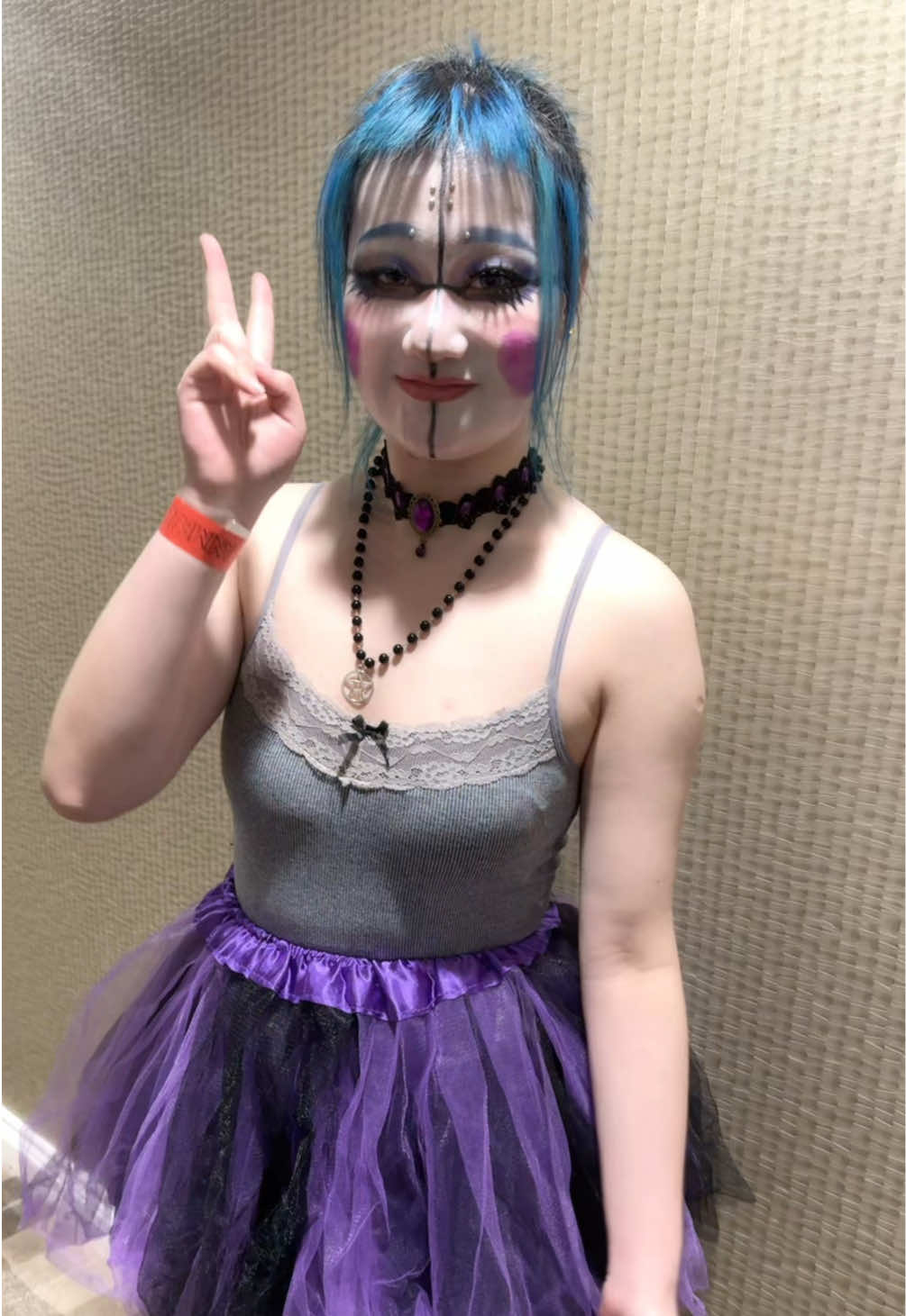 @Hxnn