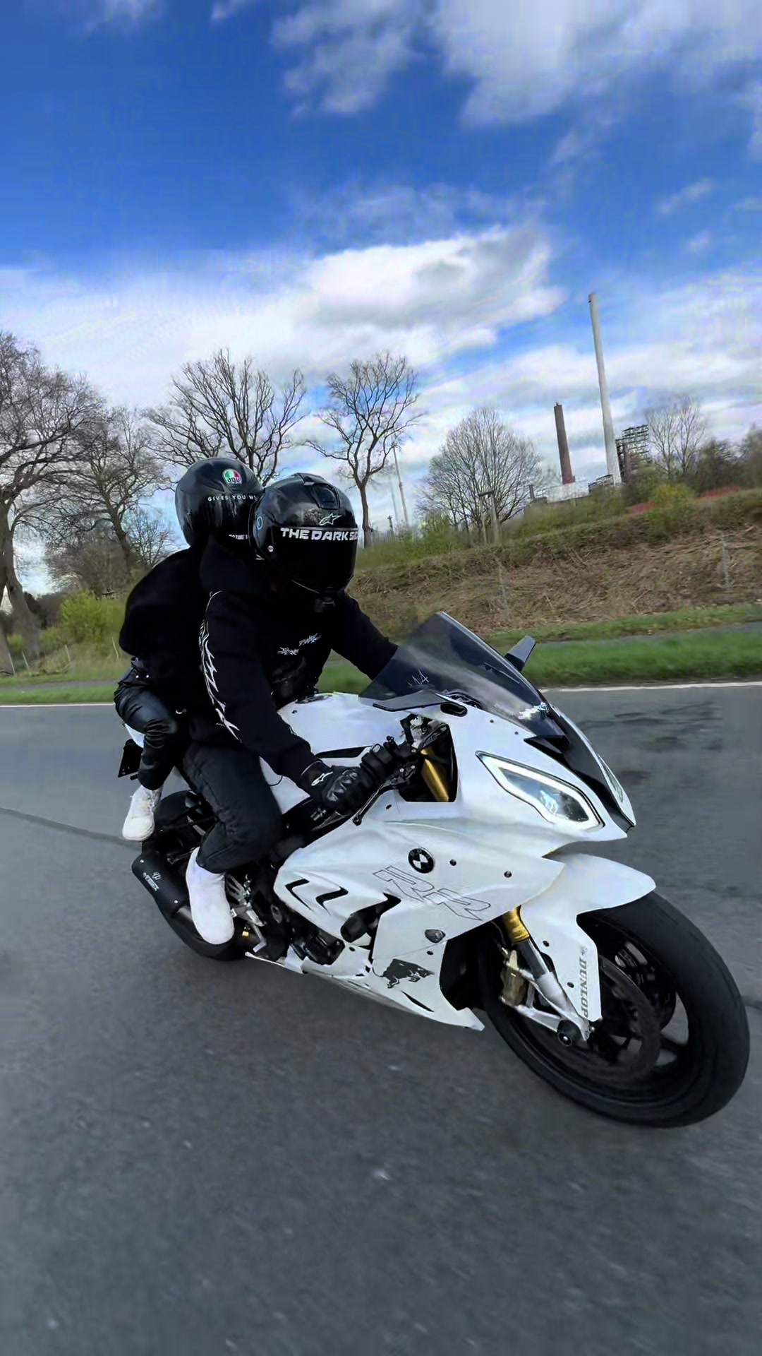 @v4speed