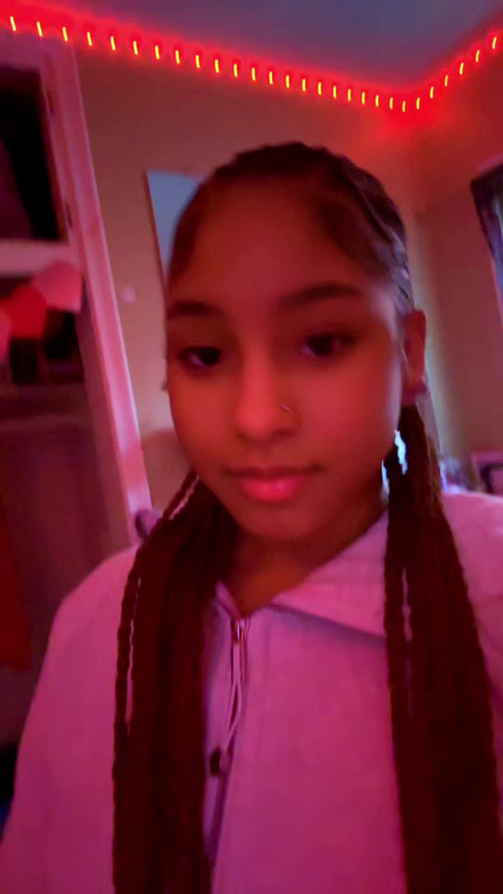 @Tinyy