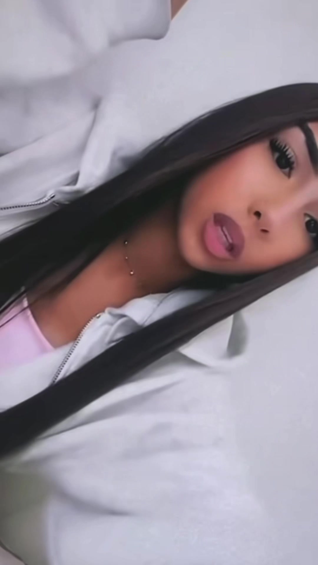 @𝐿𝒾𝓃𝒶&rsquo;
