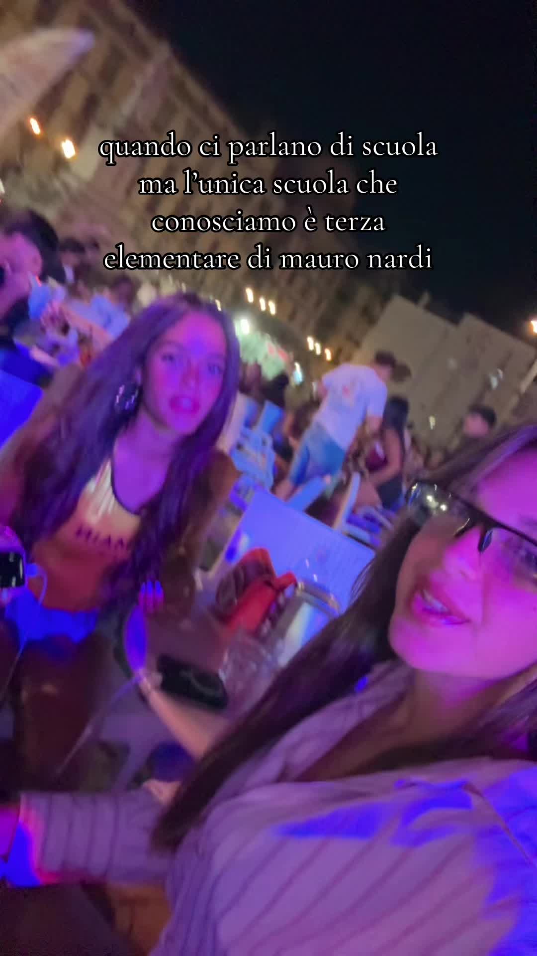@makyspam_