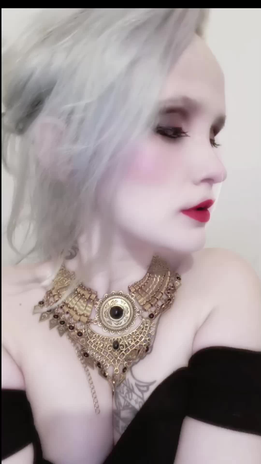 @Deetasecret