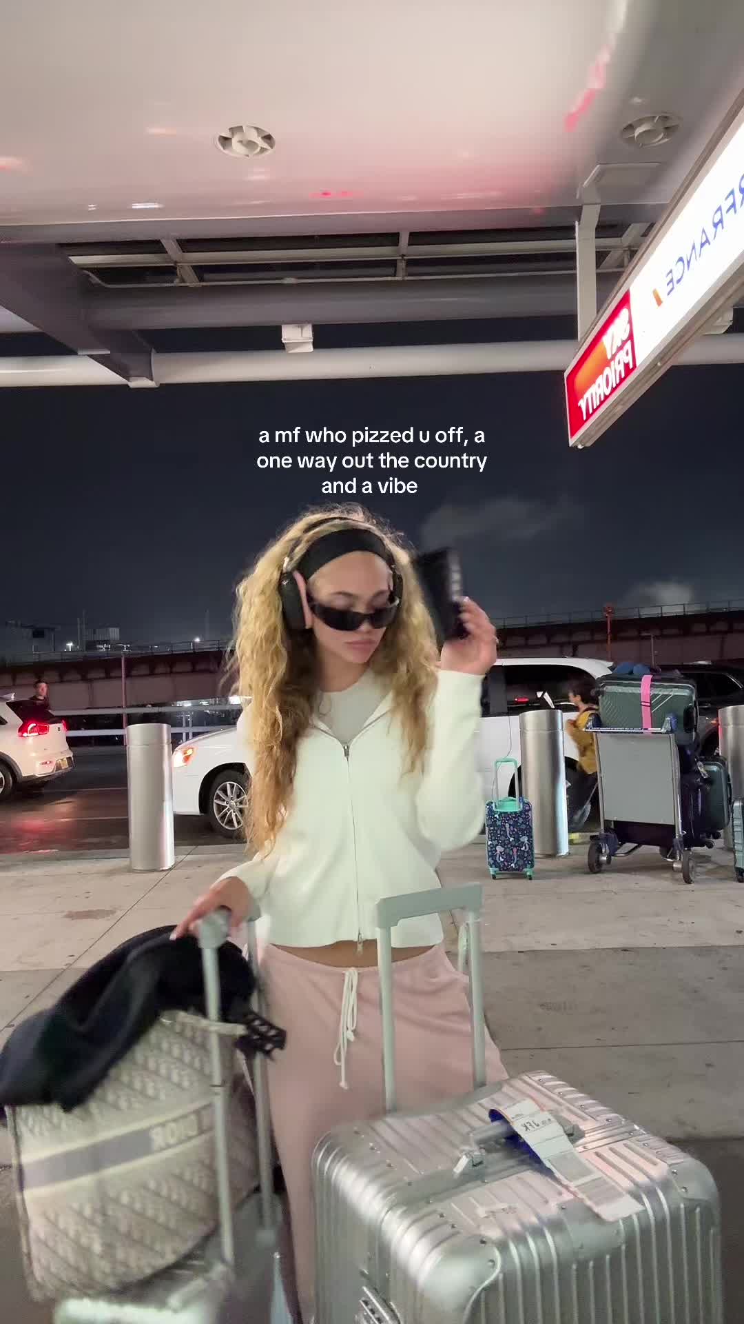 @avari_lanai