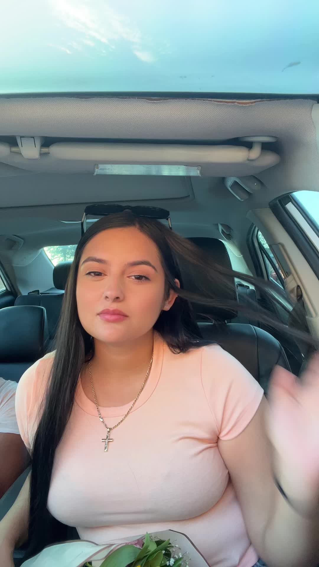 @Veronica ✨