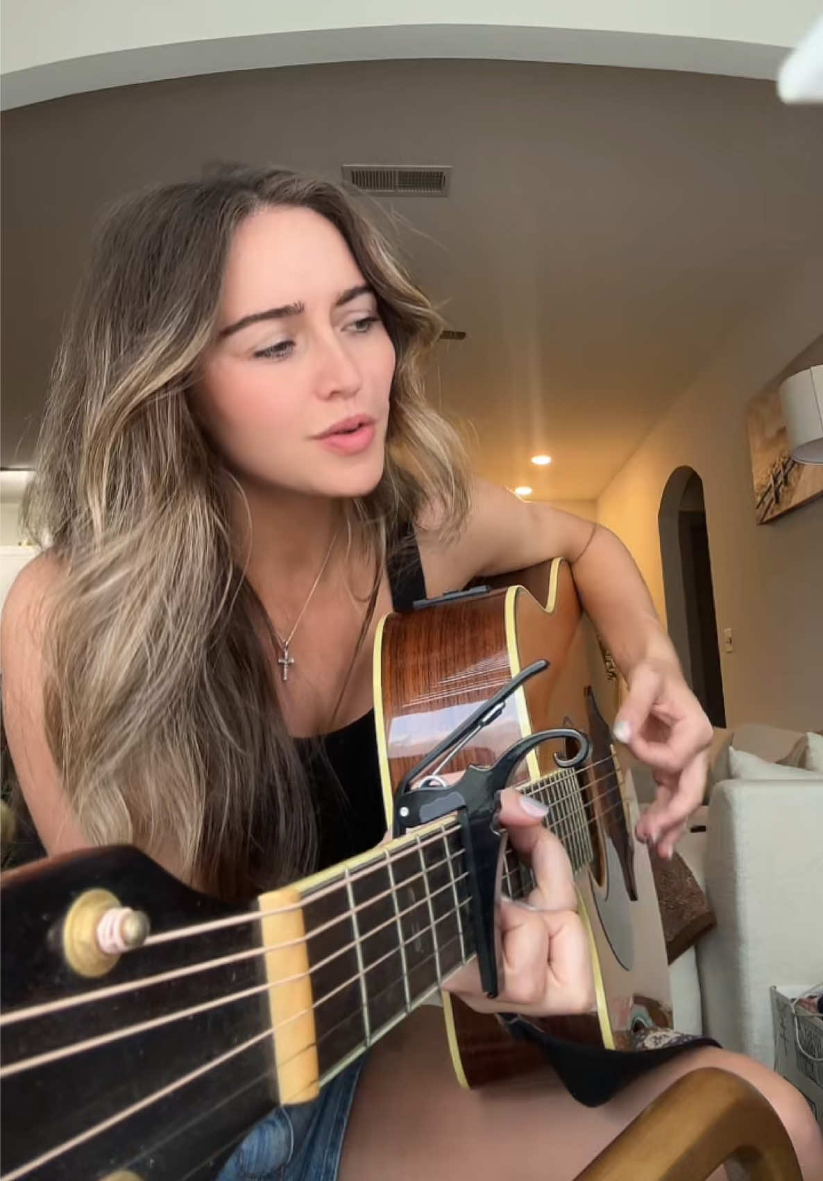 @Kaylinroberson