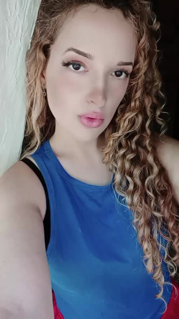 @Sofia__Lov___
