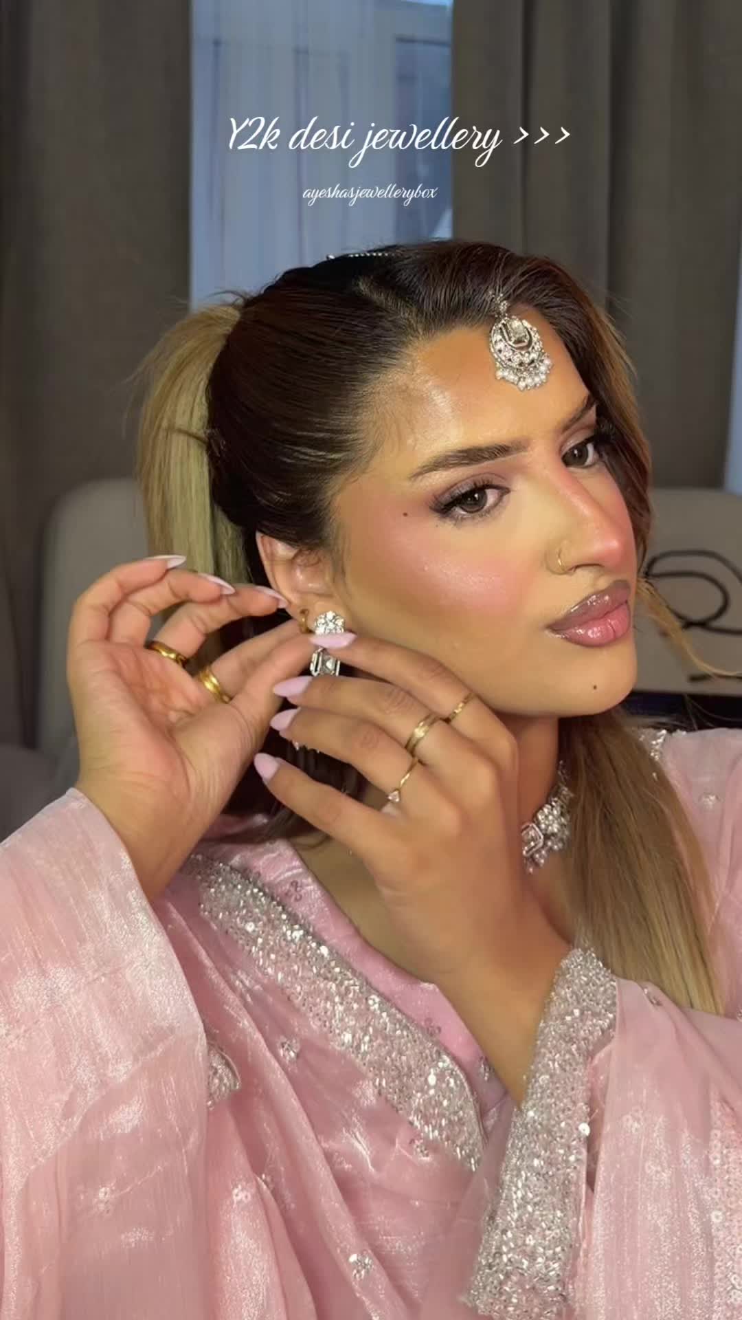 @Ayeshas Jewellery Box