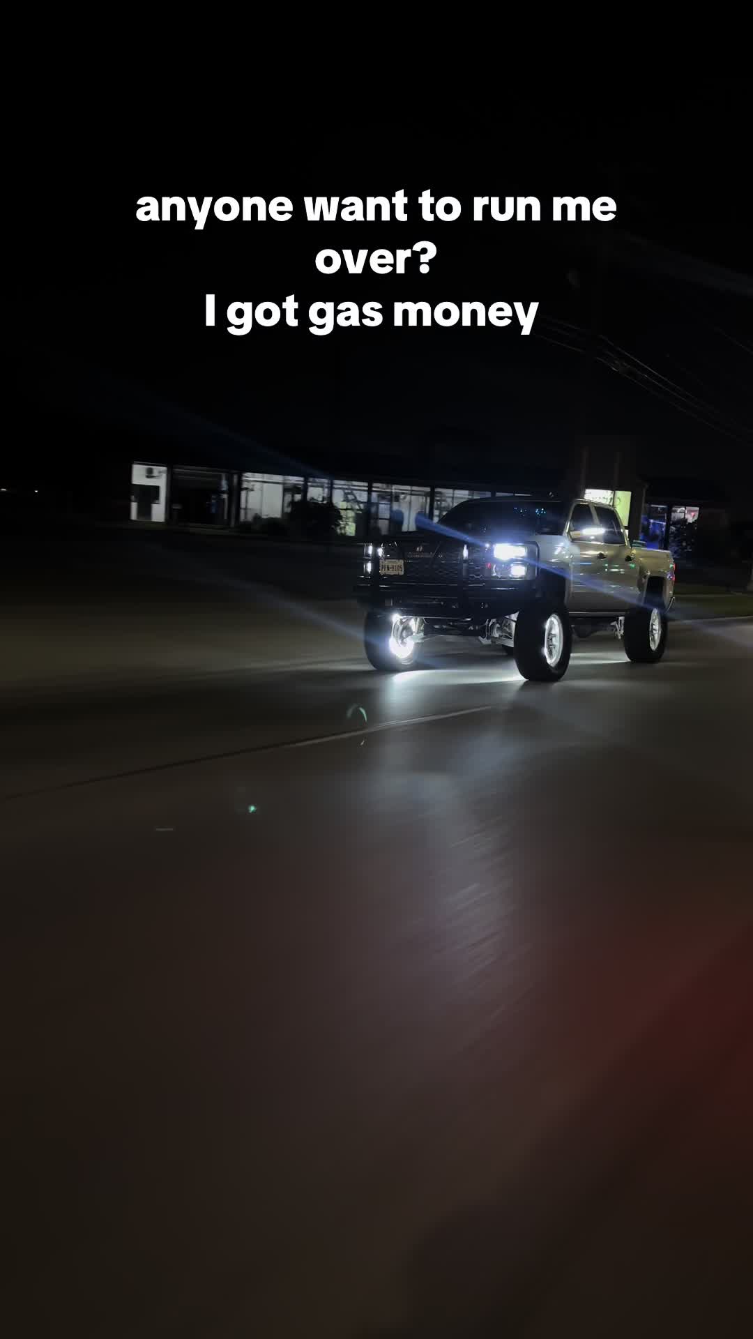@"　 　  ️"