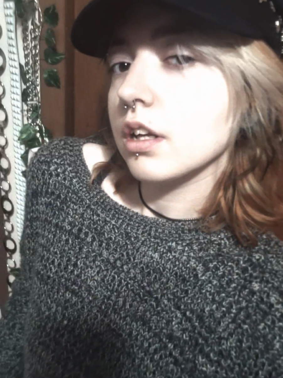 @ash✮♱