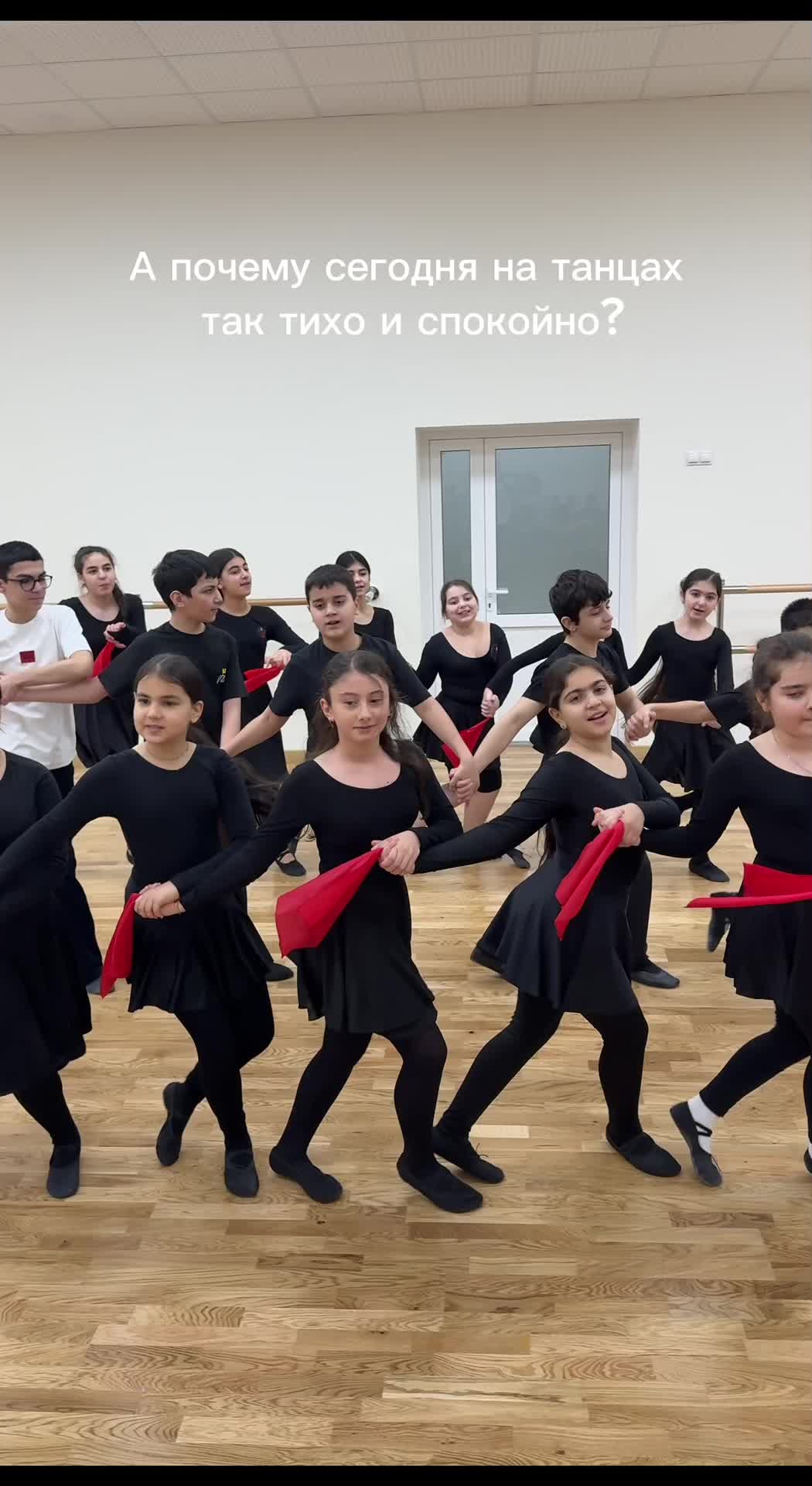 @nairi_dancegroup