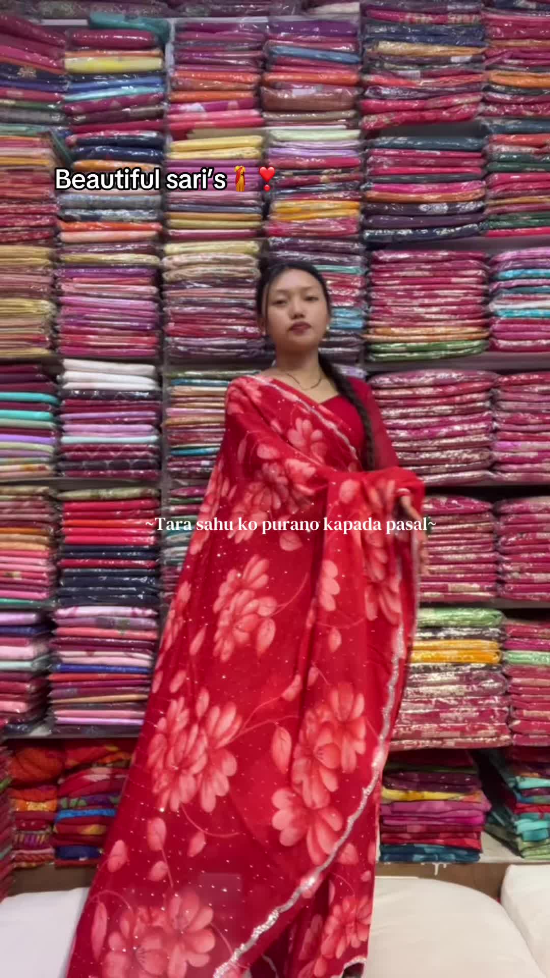 @Tara Sahu Ko Kapada Pasal