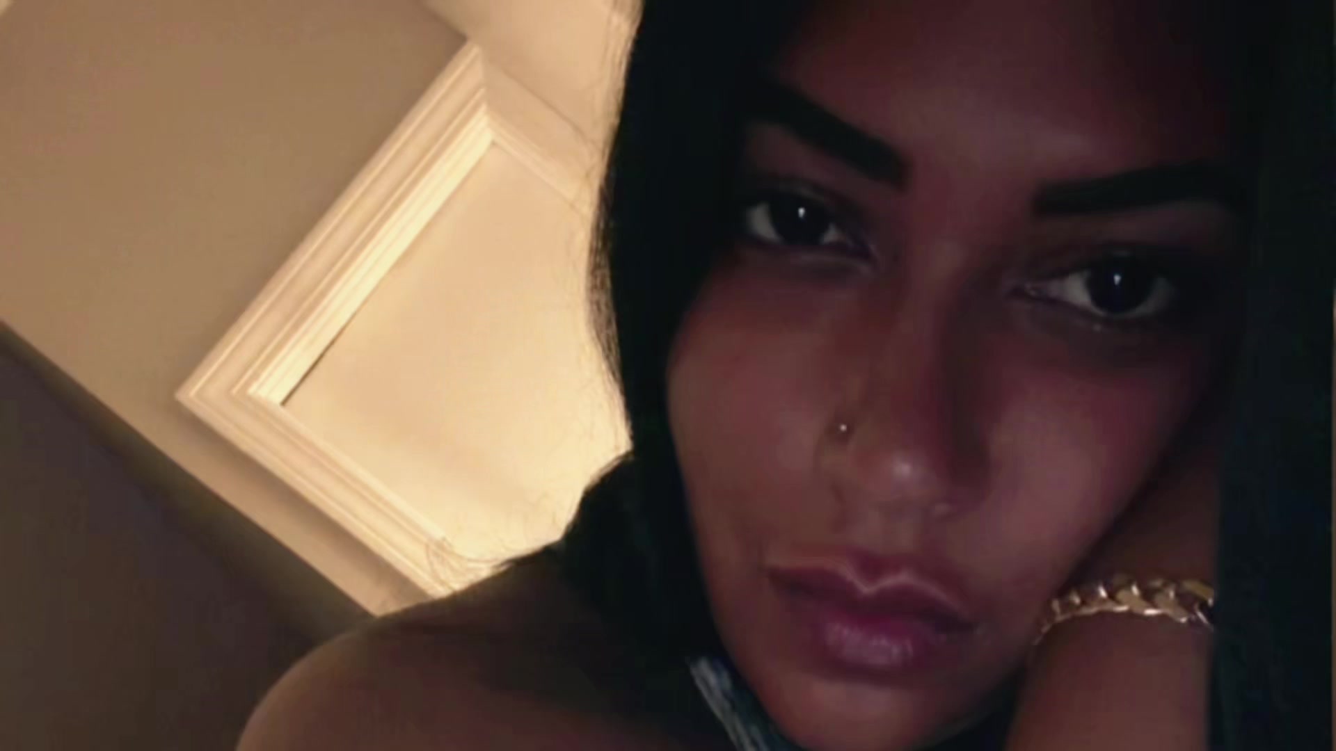 @Ari