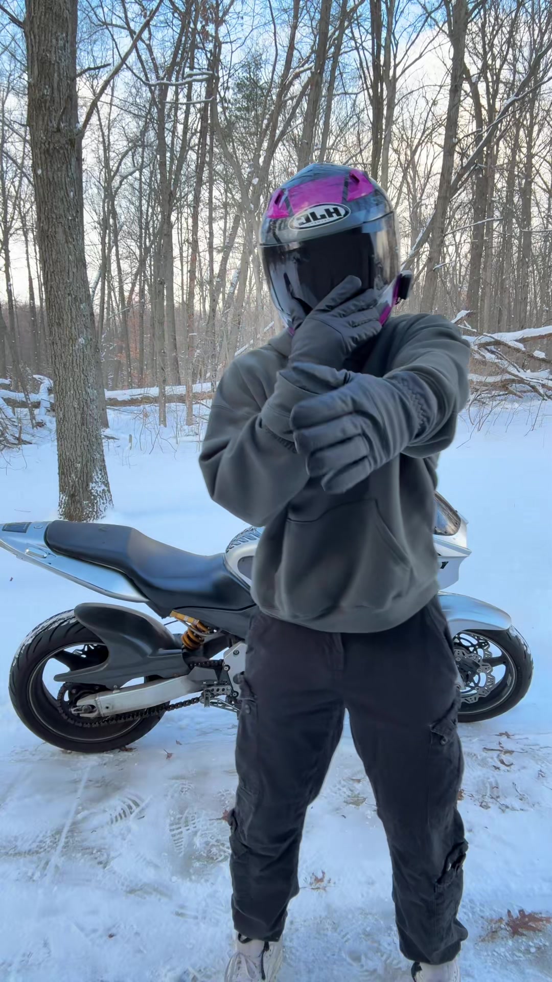 @LilRevX💫