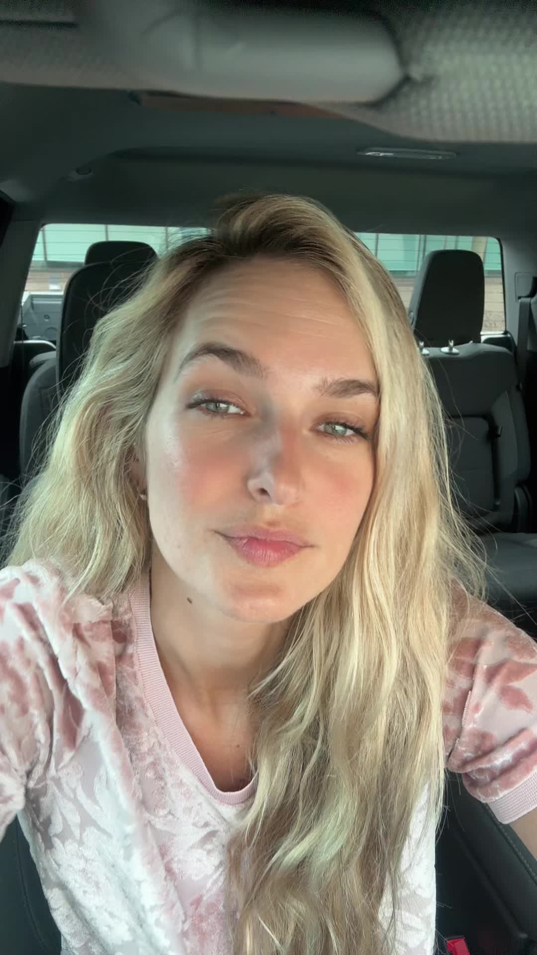 @JessChaos🔥