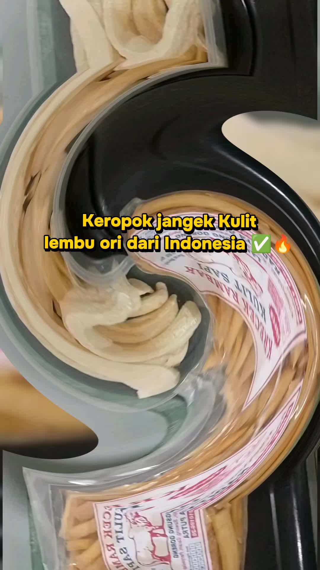 @snaimsy °°>•<°°