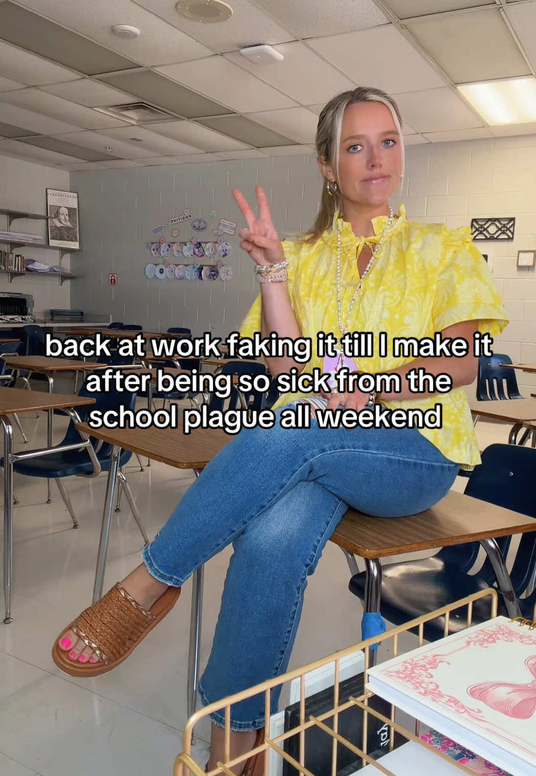 @Miss Teaching Blonde 💖✏️📓
