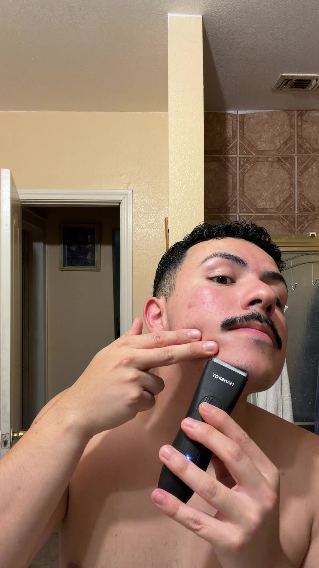 @Alexis