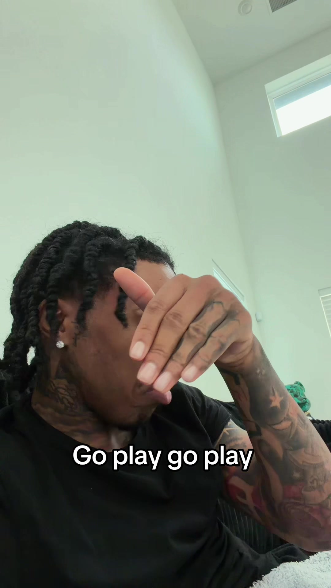 @Girl That’s Eli 🥴