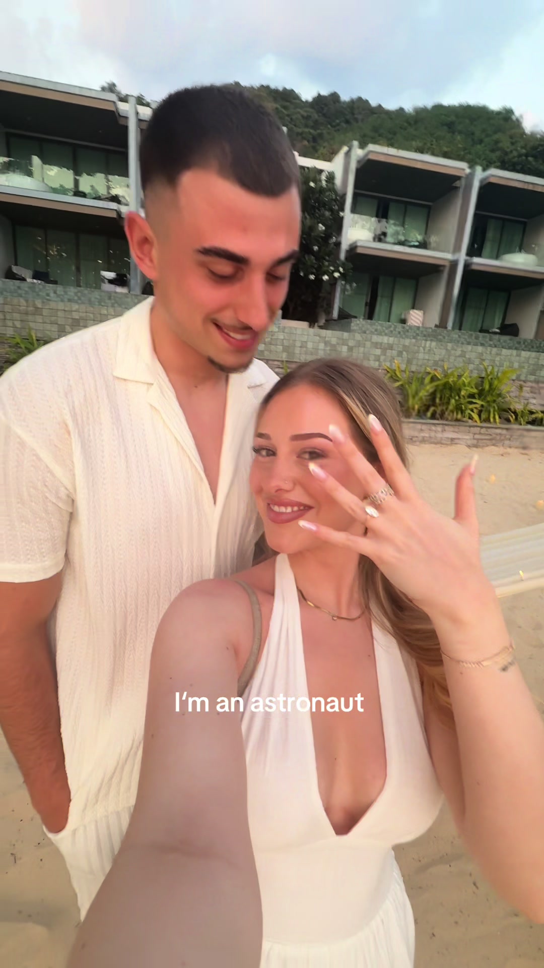 @Eliana