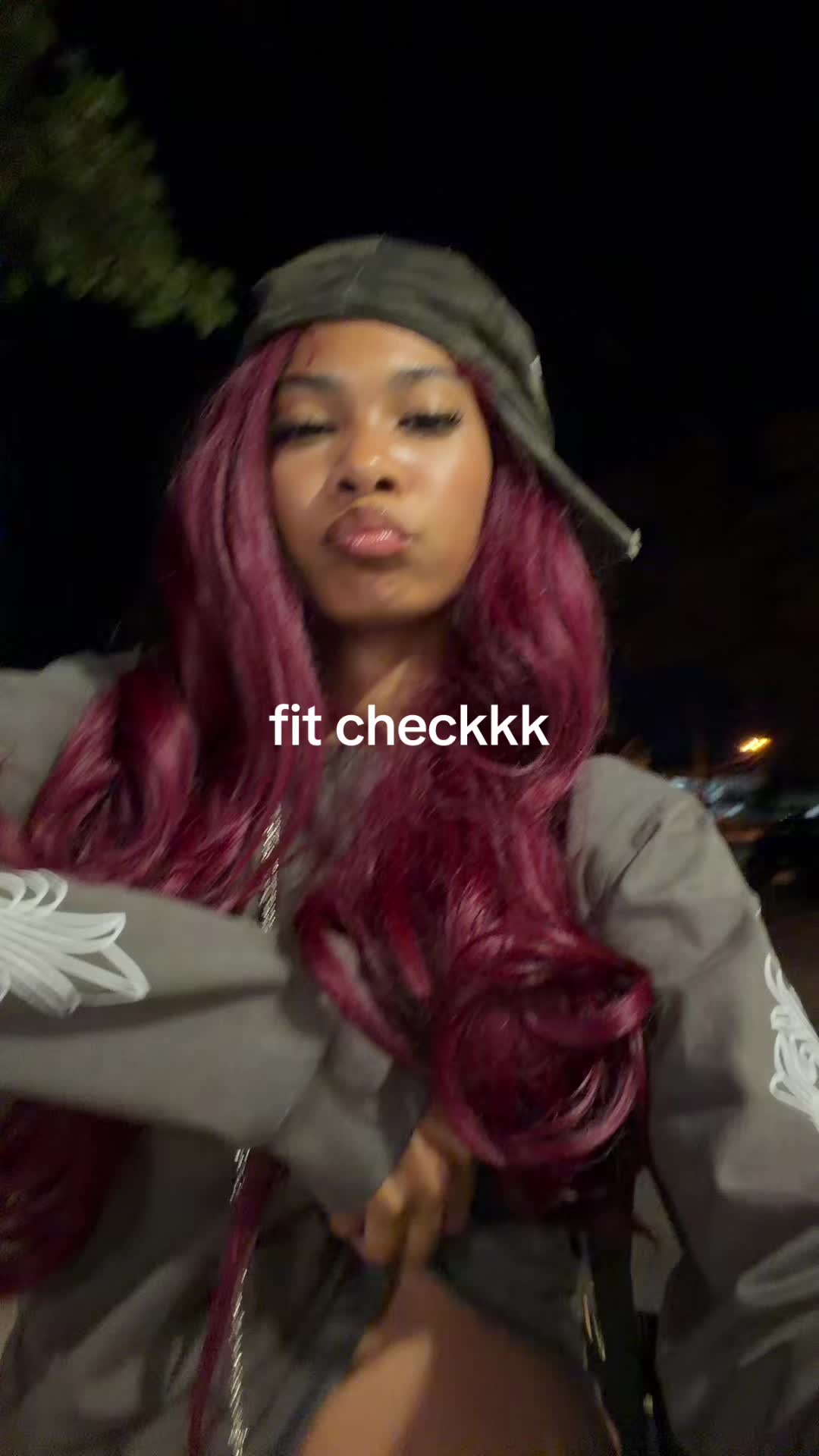 @mikayla ๐งโ๏ธ