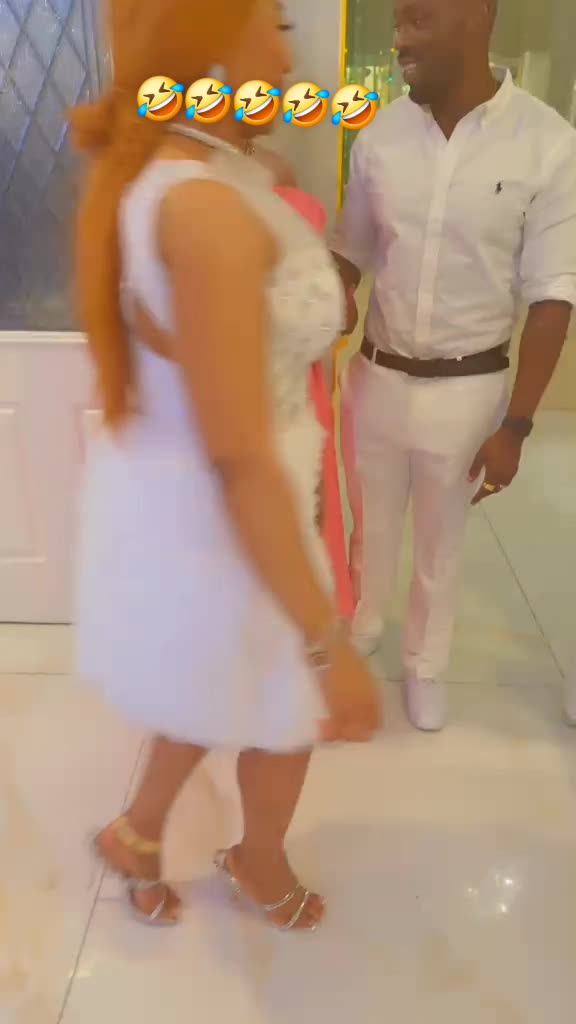 @QUEENBACKUP