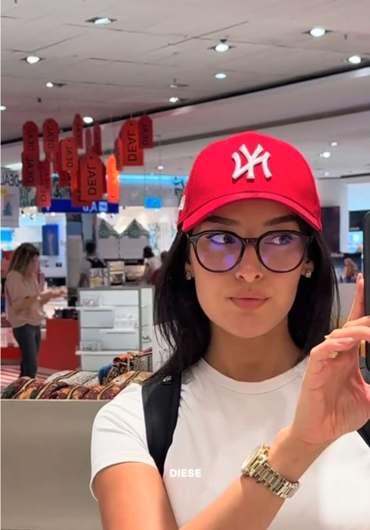 @Jasmin