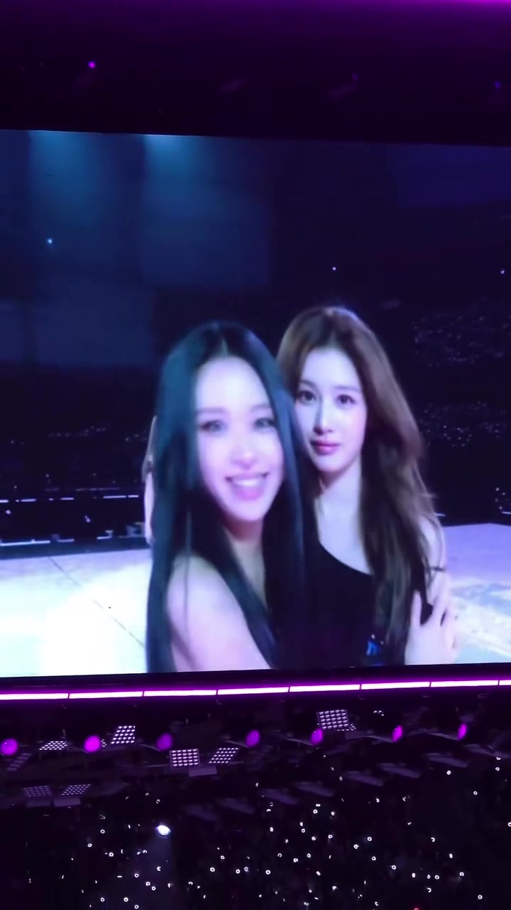 @✰TWICE✰⁷
