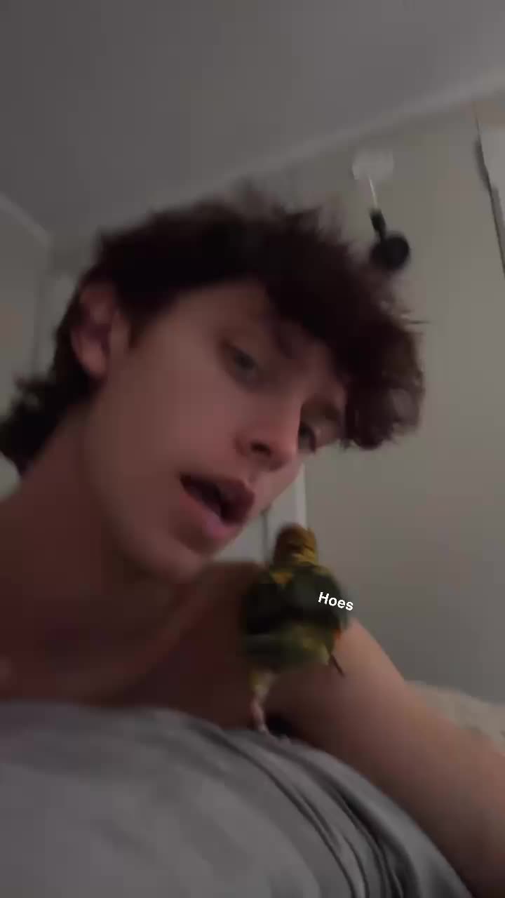 @Whiteboiwspraycheese