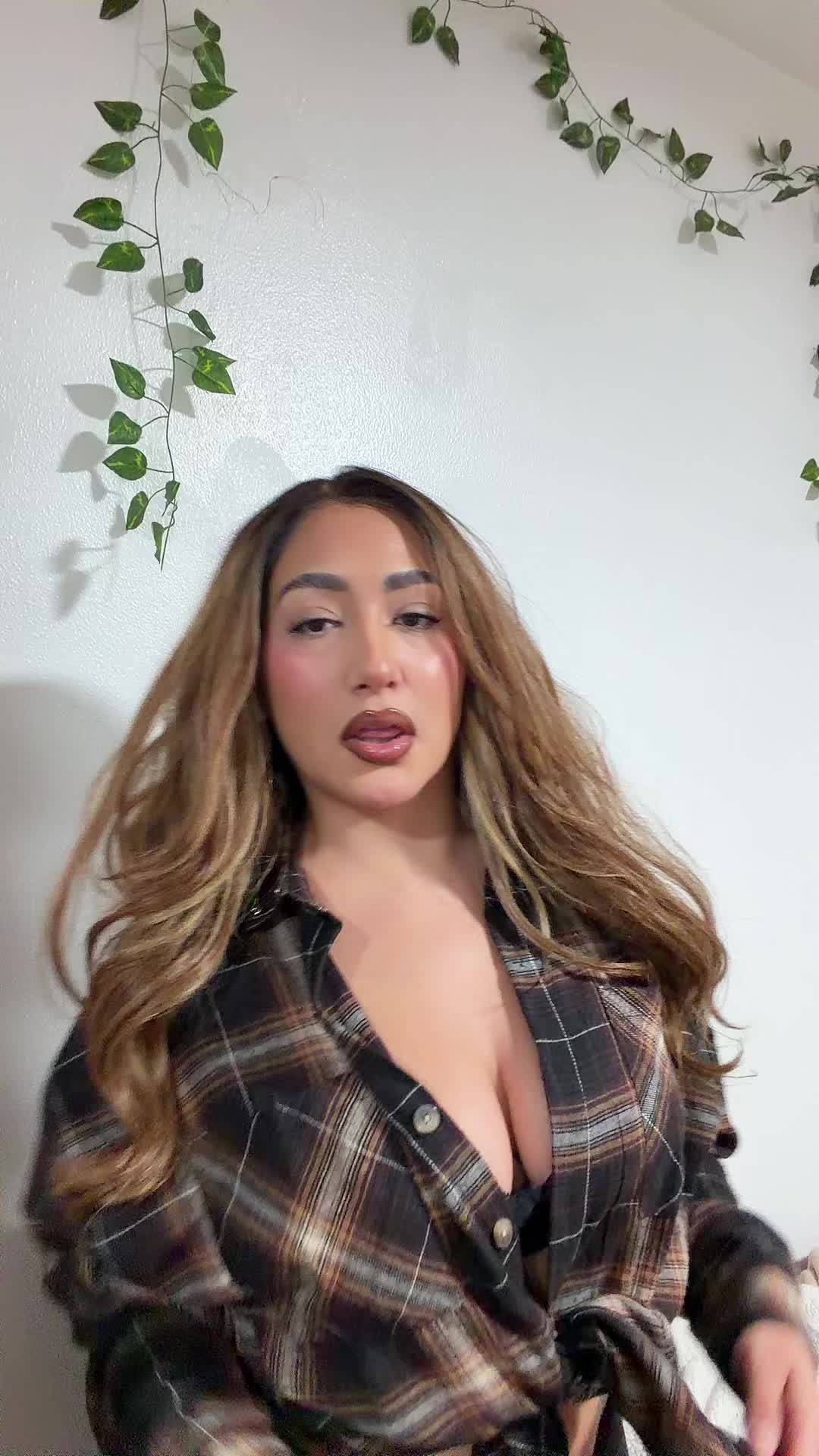 @raqyourworld888
