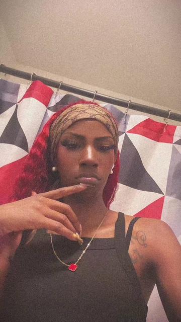 @R👑F&bull;FirstLadyyy👑