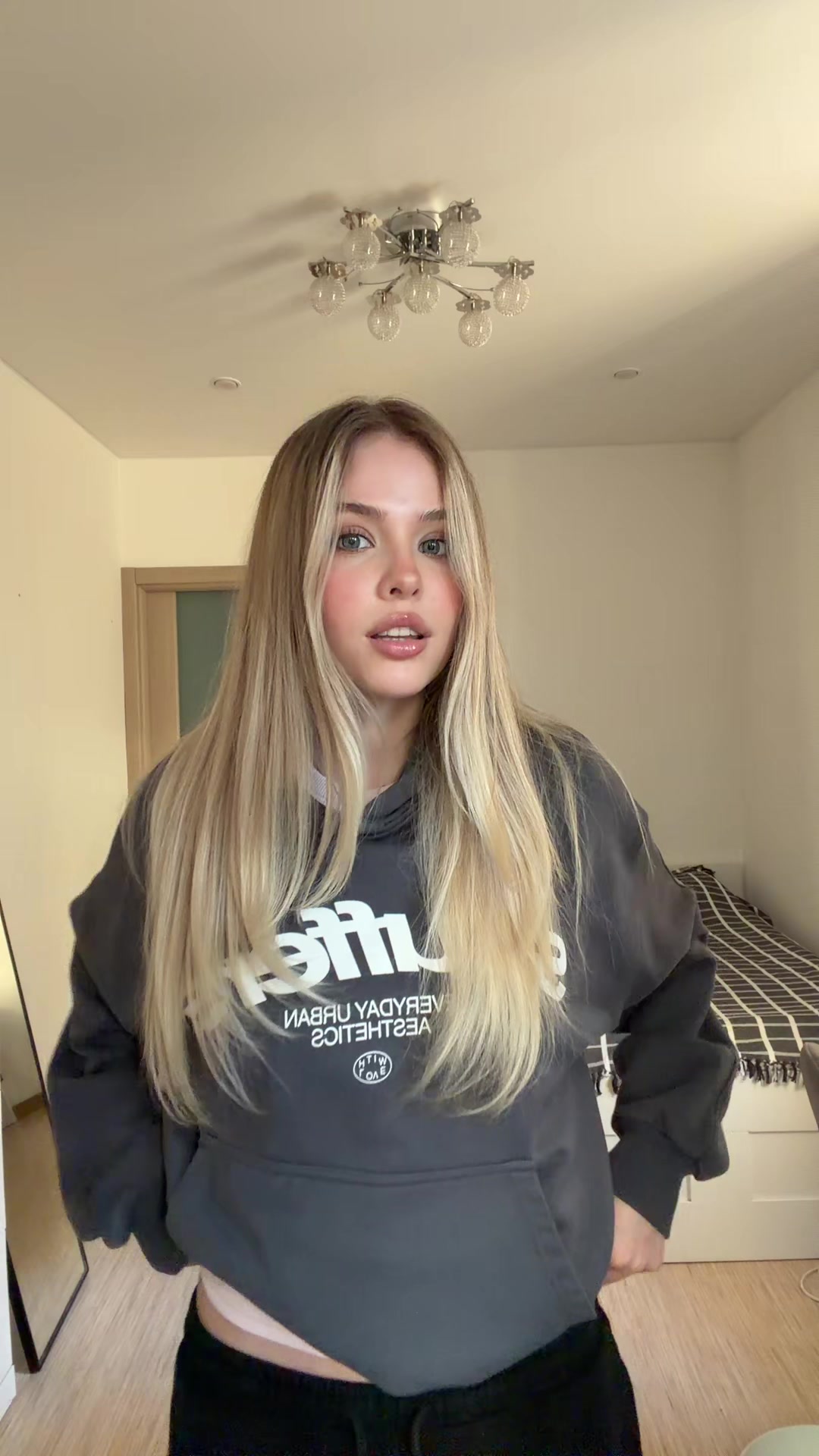 @Eva