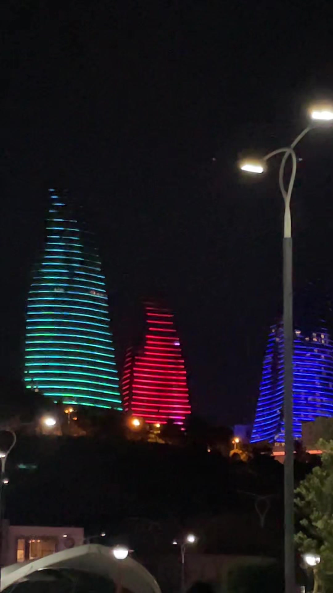 @Просто Амина🎆