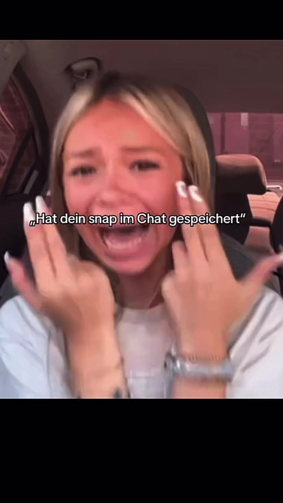 @Laura🌟