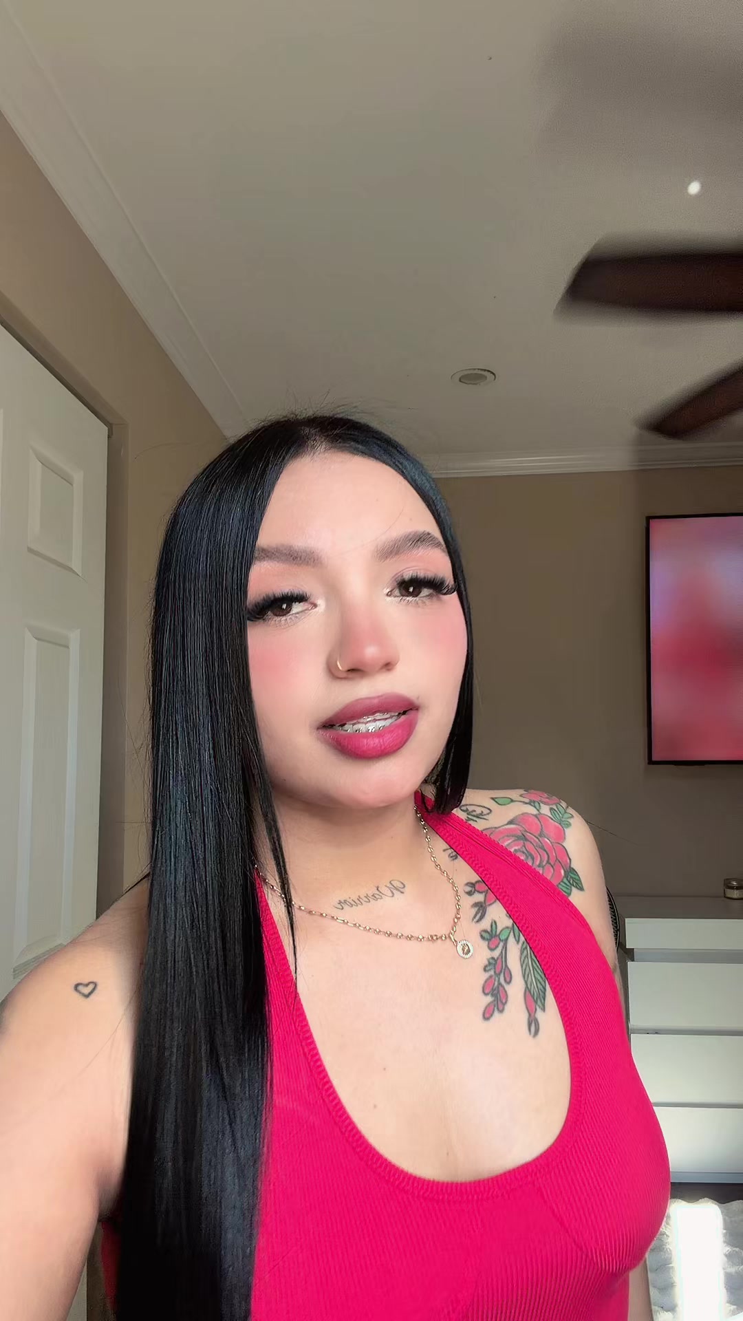 @KarelysKnosville👸🏻