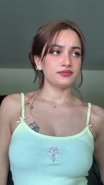 @🐰