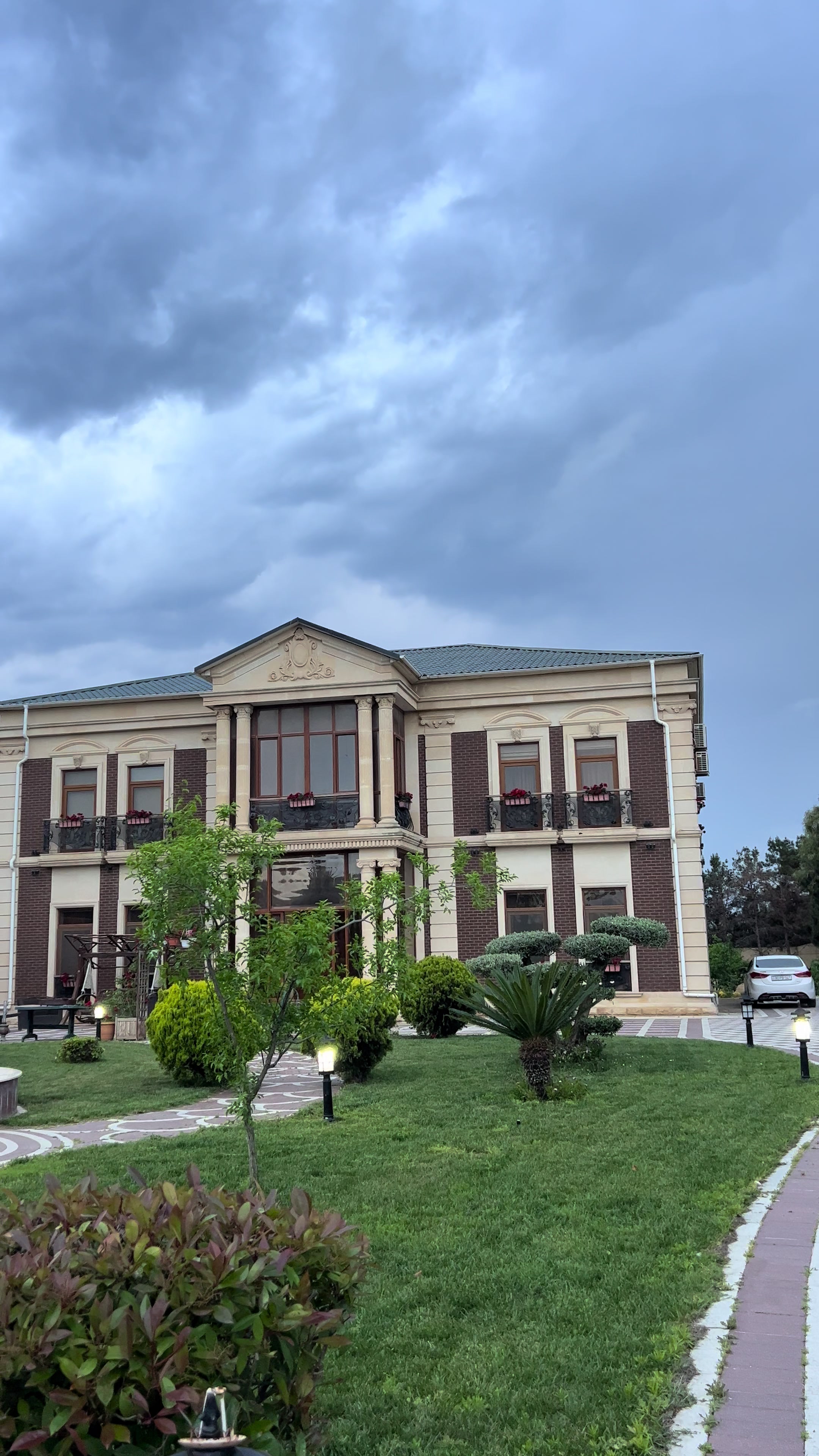 @G&uuml;nl&uuml;k ev kirayə