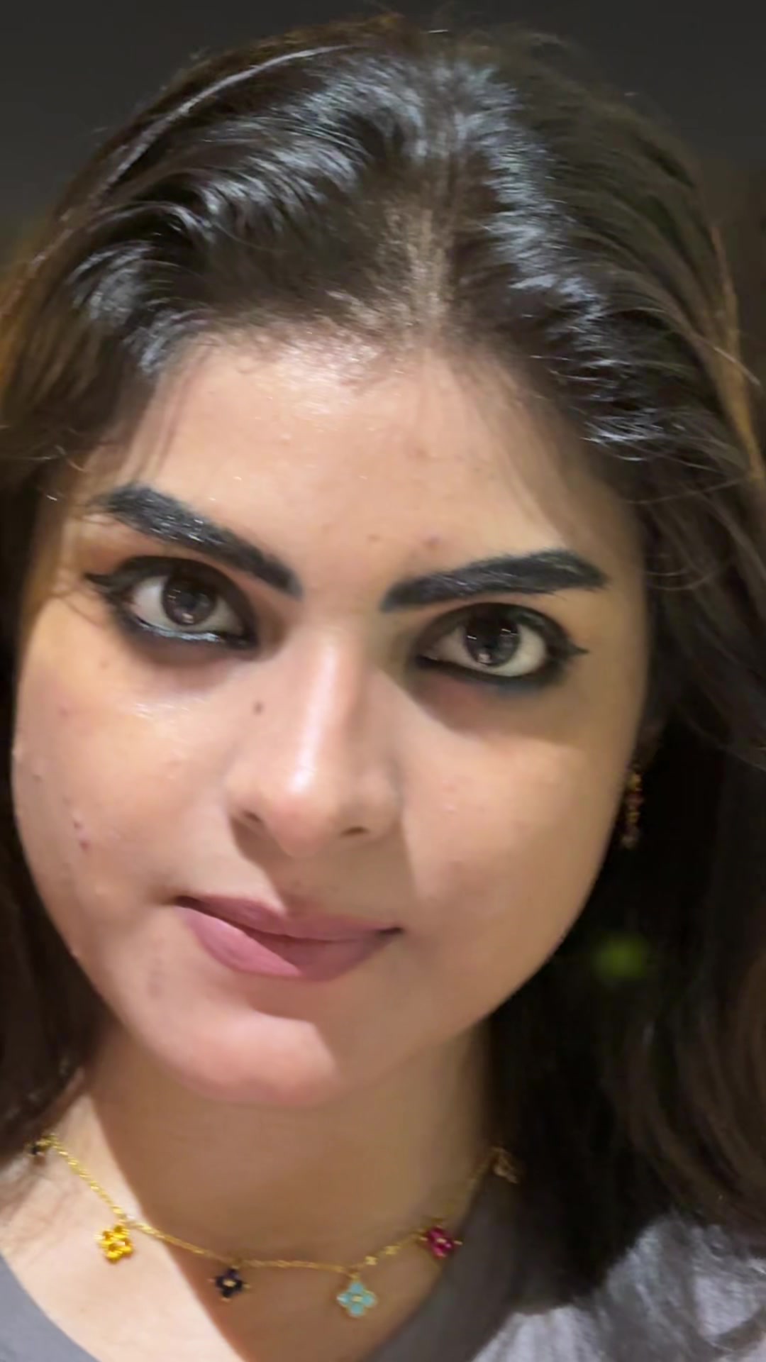 @chayaschu
