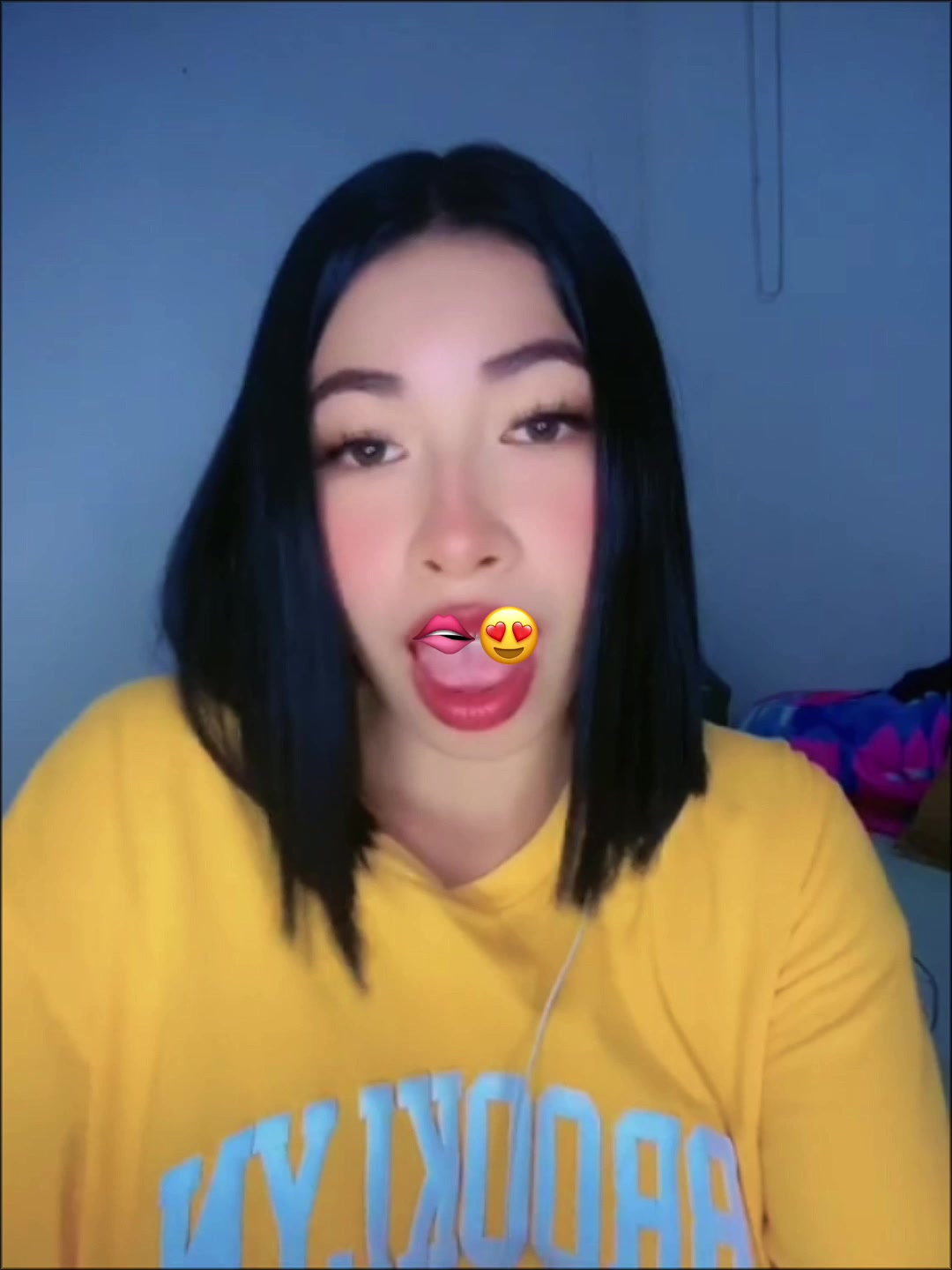 @🦋