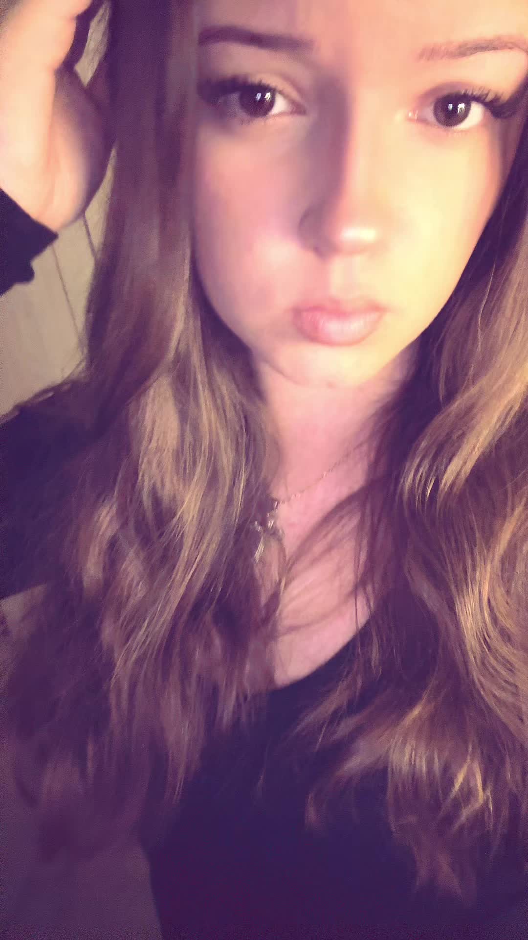 @lilly 𝜗𝜚
