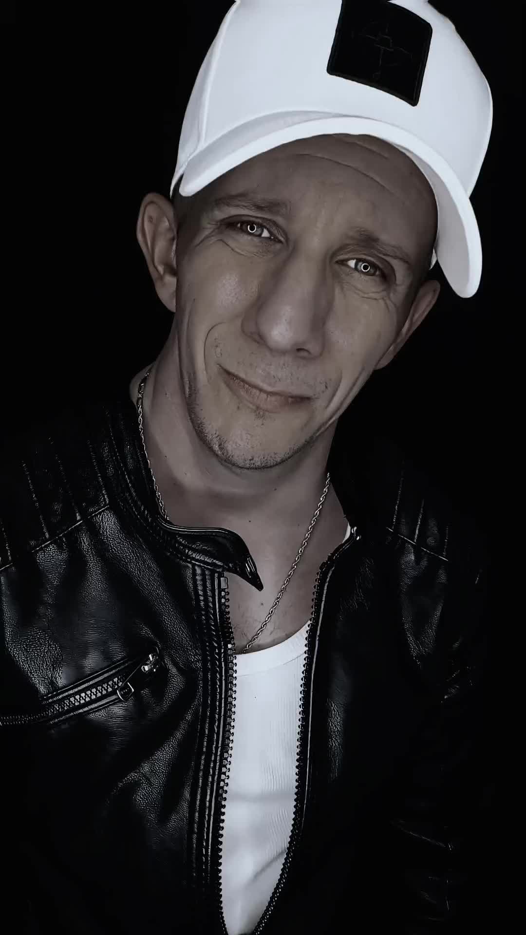 @🔱⃤🖤Jonnybjonson🦅⚡🦬⃤