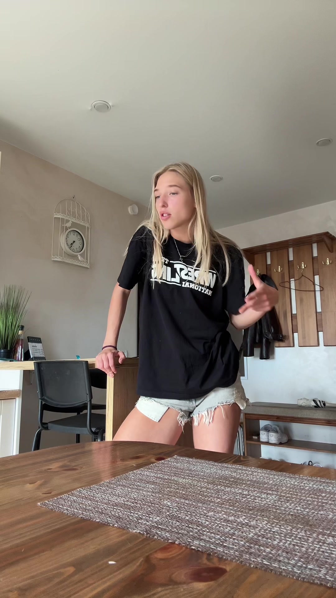 @янг яни