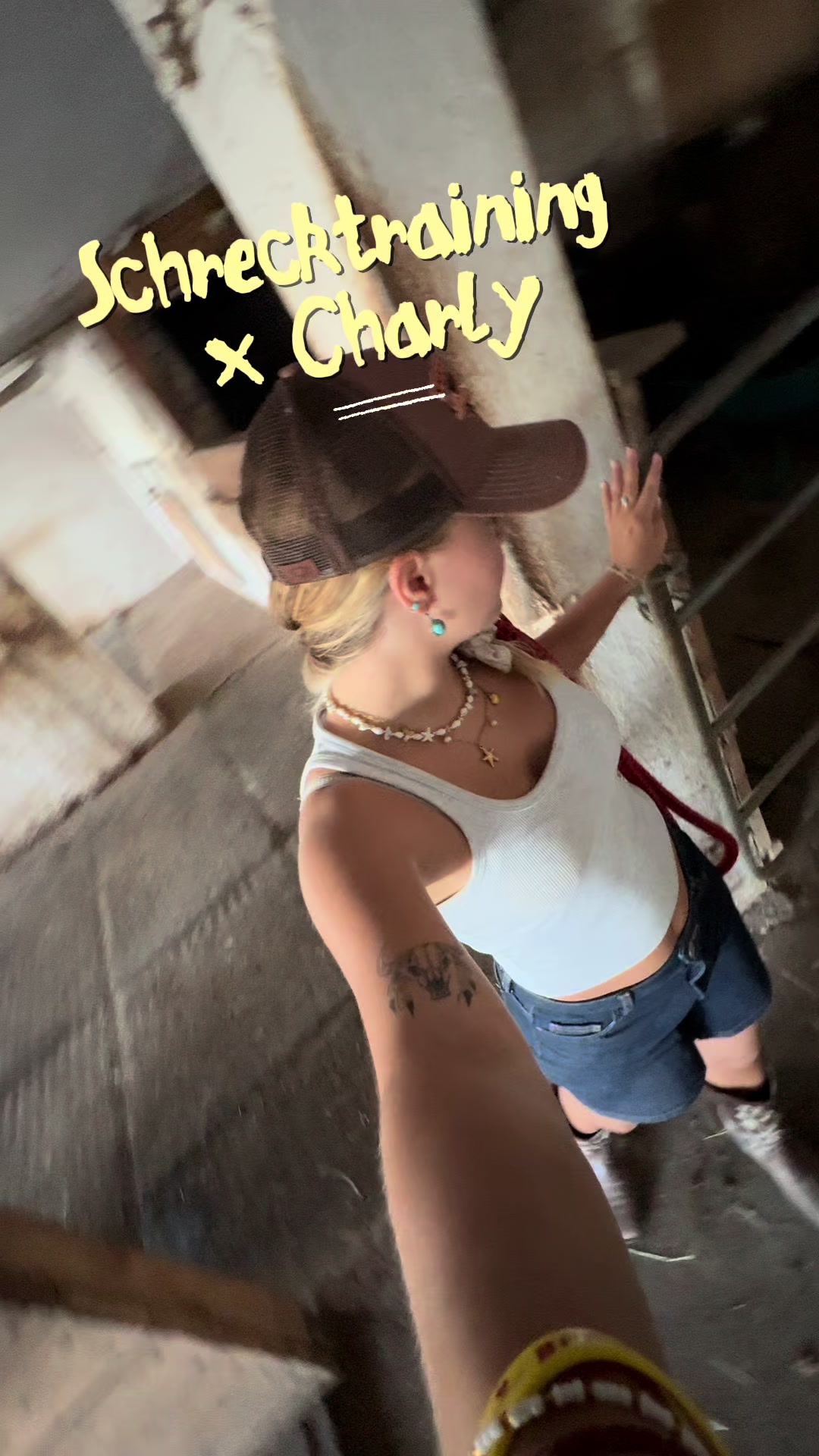 @Alena🤠