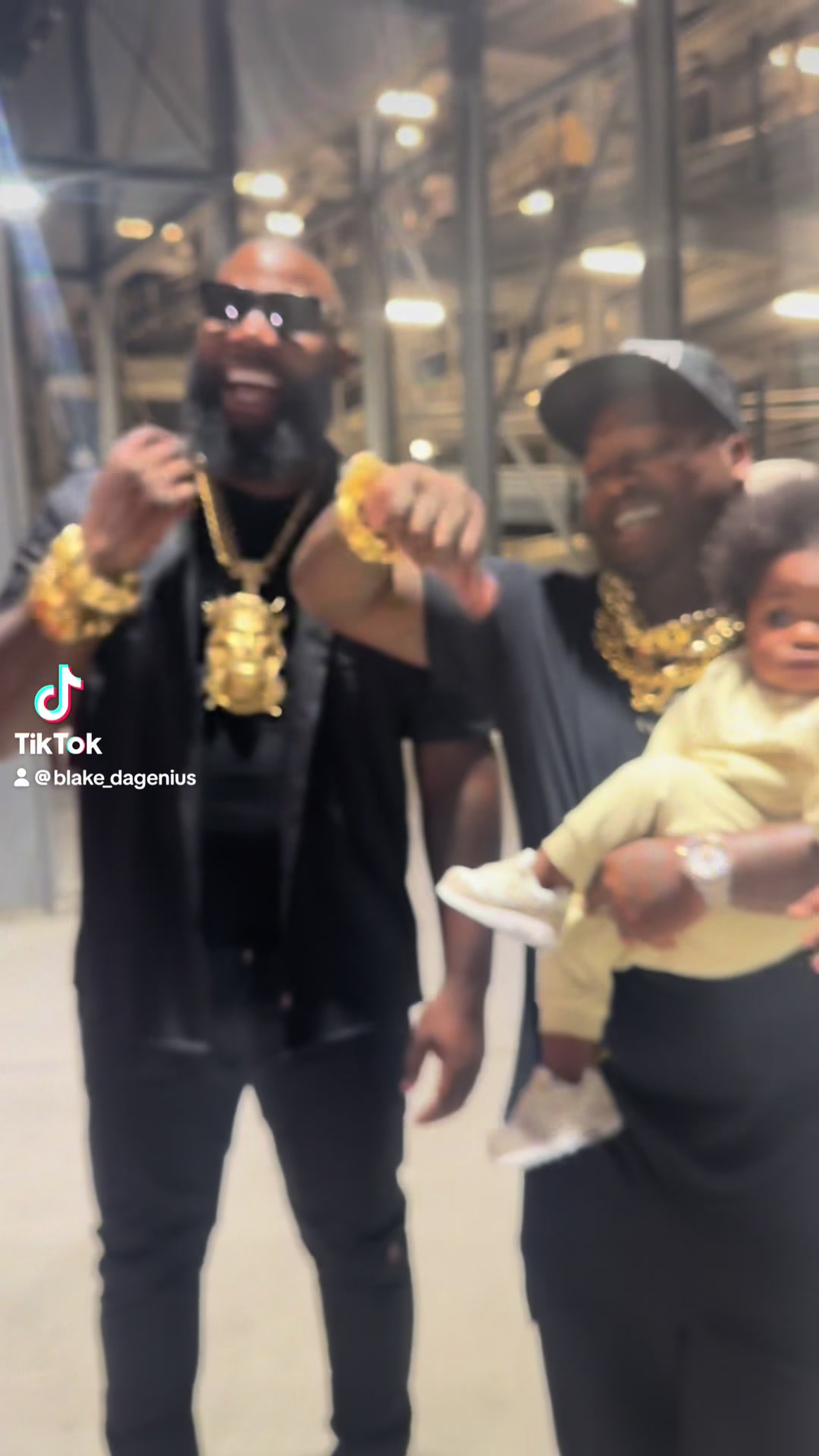 @Gold_God
